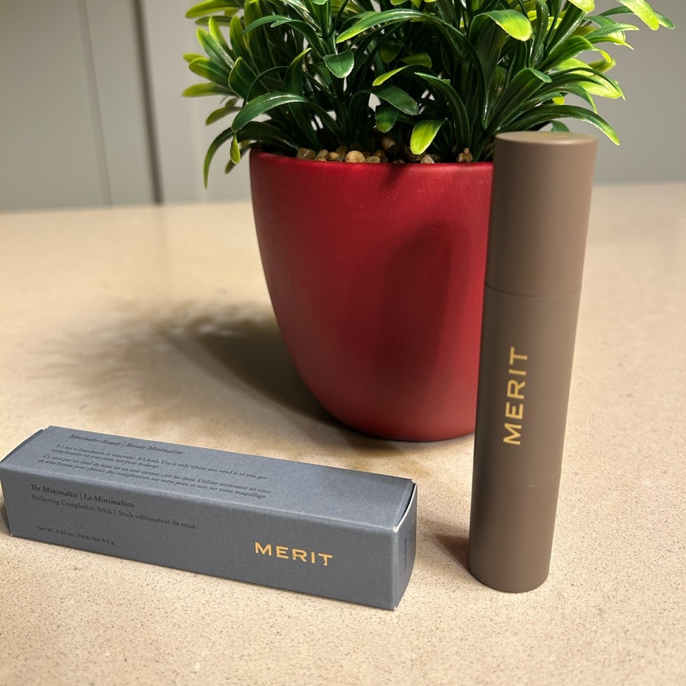 NWT MERIT The Minimalist Perfecting Complexion Stick, Sandstone